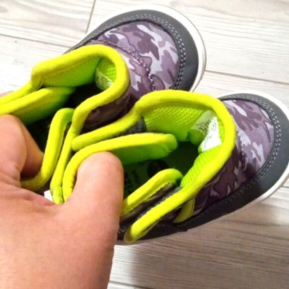 (72-3395)  🔥3/$20🔥 SURPRIZE by Stride Rite  Shoes  Size 4 - Picture 10 of 10